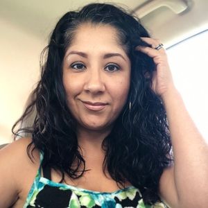 Meet your Posher, Keila